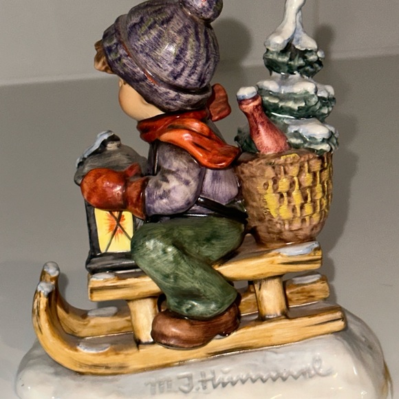 MJHummel Goebel Ride Into Christmas (1971) signed 1984 WGermany - Picture 3 of 9